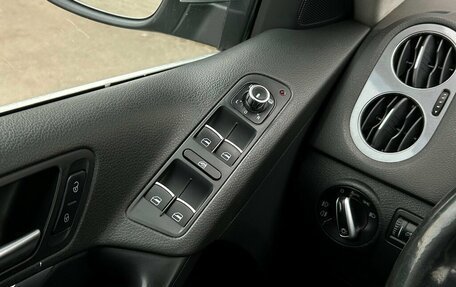 Volkswagen Tiguan I, 2011 год, 1 058 824 рублей, 17 фотография