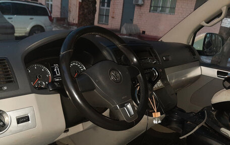 Volkswagen Multivan T5, 2012 год, 2 300 000 рублей, 9 фотография