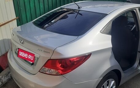 Hyundai Solaris II рестайлинг, 2013 год, 850 000 рублей, 5 фотография