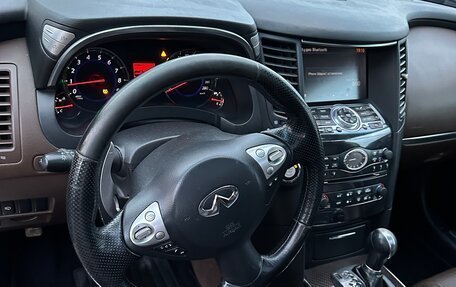 Infiniti FX II, 2010 год, 2 000 000 рублей, 15 фотография