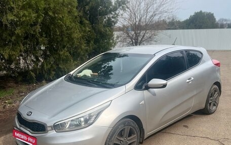 KIA cee'd III, 2013 год, 950 000 рублей, 2 фотография