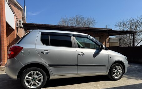 Skoda Fabia II, 2011 год, 600 000 рублей, 5 фотография