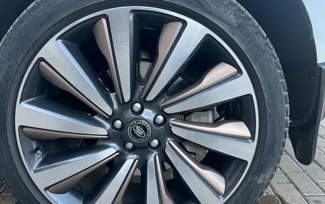 Land Rover Range Rover IV рестайлинг, 2022 год, 15 700 000 рублей, 35 фотография