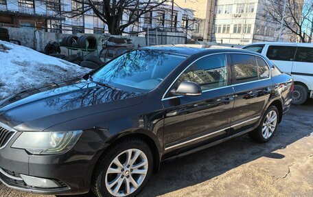 Skoda Superb III рестайлинг, 2013 год, 1 000 000 рублей, 2 фотография