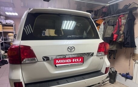 Toyota Land Cruiser 200, 2014 год, 7 250 000 рублей, 7 фотография