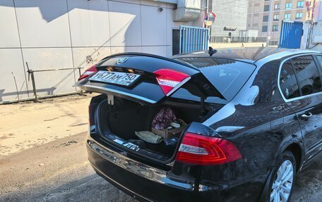 Skoda Superb III рестайлинг, 2013 год, 1 000 000 рублей, 8 фотография