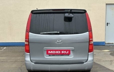 Hyundai Grand Starex Grand Starex I рестайлинг 2, 2011 год, 1 470 000 рублей, 5 фотография