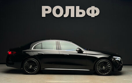 Mercedes-Benz E-Класс, 2025 год, 9 990 000 рублей, 5 фотография