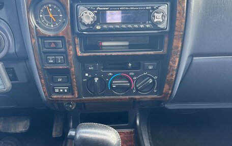 Toyota Land Cruiser Prado 90 рестайлинг, 1997 год, 1 265 000 рублей, 4 фотография