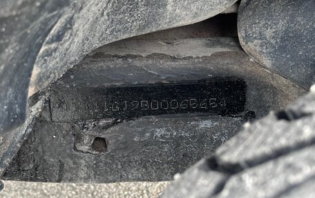 Toyota Land Cruiser Prado 90 рестайлинг, 1997 год, 1 265 000 рублей, 14 фотография