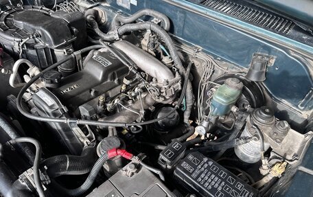 Toyota Land Cruiser Prado 90 рестайлинг, 1997 год, 1 265 000 рублей, 18 фотография