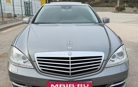 Mercedes-Benz S-Класс, 2009 год, 2 290 000 рублей, 2 фотография