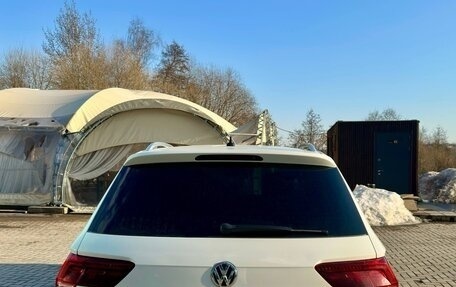 Volkswagen Tiguan II, 2018 год, 1 650 000 рублей, 4 фотография