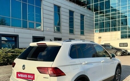 Volkswagen Tiguan II, 2018 год, 1 650 000 рублей, 5 фотография