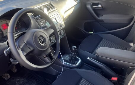 Volkswagen Polo VI (EU Market), 2012 год, 730 000 рублей, 7 фотография