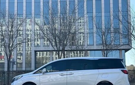 Buick GL8 III, 2023 год, 6 127 330 рублей, 5 фотография