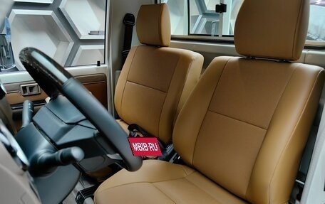 Toyota Land Cruiser 70, 2022 год, 9 190 000 рублей, 13 фотография