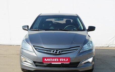 Hyundai Solaris II рестайлинг, 2015 год, 810 000 рублей, 2 фотография