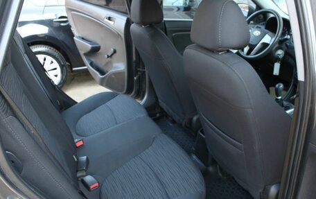 Hyundai Solaris II рестайлинг, 2015 год, 810 000 рублей, 13 фотография