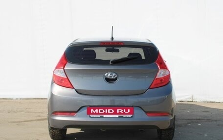 Hyundai Solaris II рестайлинг, 2015 год, 810 000 рублей, 6 фотография