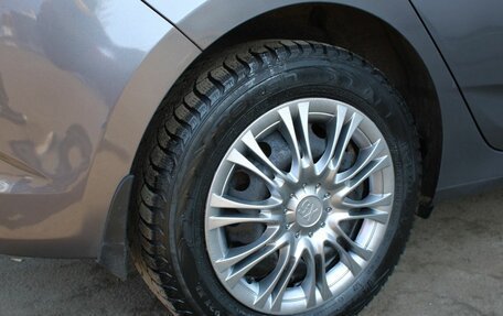 Hyundai Solaris II рестайлинг, 2015 год, 810 000 рублей, 21 фотография