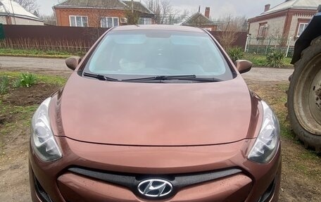 Hyundai i30 II рестайлинг, 2012 год, 1 230 000 рублей, 1 фотография