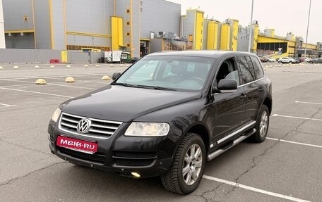 Volkswagen Touareg III, 2004 год, 575 000 рублей, 1 фотография