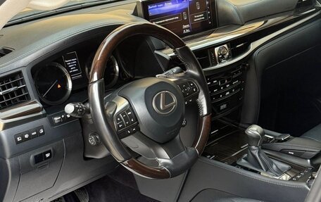 Lexus LX III, 2017 год, 6 500 000 рублей, 16 фотография