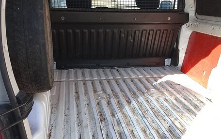 Peugeot Partner II рестайлинг 2, 2010 год, 300 000 рублей, 13 фотография