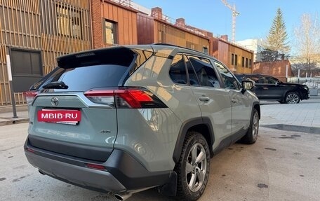 Toyota RAV4, 2020 год, 3 999 999 рублей, 2 фотография