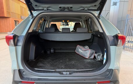 Toyota RAV4, 2020 год, 3 999 999 рублей, 13 фотография