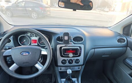 Ford Focus II рестайлинг, 2010 год, 830 000 рублей, 5 фотография