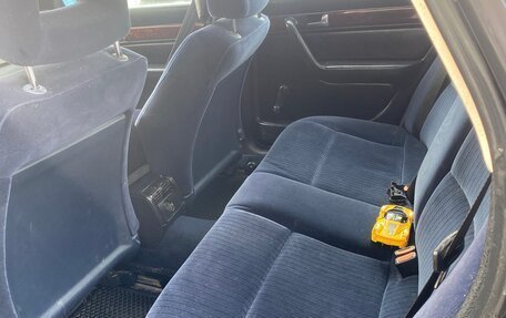 Audi 100, 1991 год, 360 000 рублей, 22 фотография