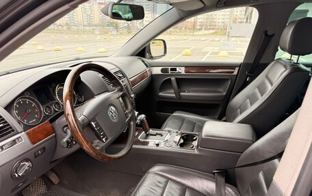 Volkswagen Touareg III, 2004 год, 575 000 рублей, 5 фотография