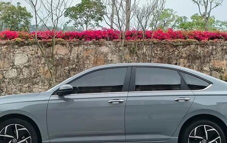 Volkswagen Lavida, 2022 год, 1 574 000 рублей, 5 фотография