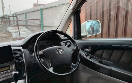 Toyota Alphard III, 2002 год, 550 000 рублей, 8 фотография