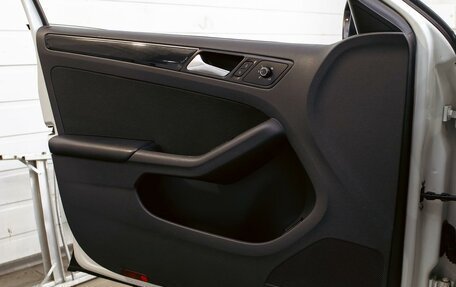 Volkswagen Jetta VI, 2016 год, 1 295 000 рублей, 12 фотография