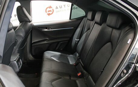 Toyota Camry, 2023 год, 3 519 000 рублей, 9 фотография