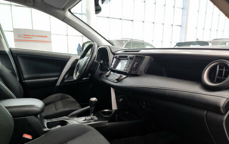 Toyota RAV4, 2015 год, 2 550 000 рублей, 13 фотография