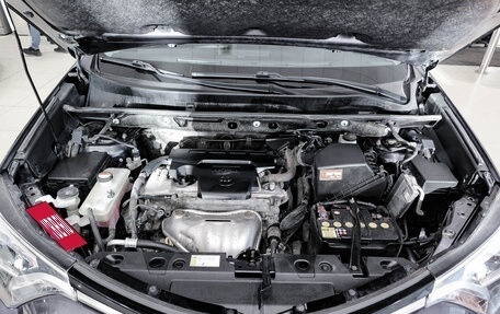 Toyota RAV4, 2015 год, 2 550 000 рублей, 11 фотография