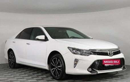 Toyota Camry, 2017 год, 2 697 000 рублей, 3 фотография