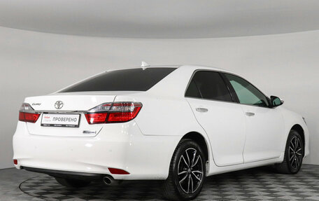 Toyota Camry, 2017 год, 2 697 000 рублей, 5 фотография