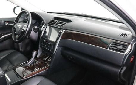 Toyota Camry, 2017 год, 2 697 000 рублей, 10 фотография