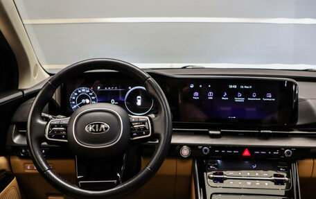 KIA Carnival, 2021 год, 4 290 000 рублей, 16 фотография