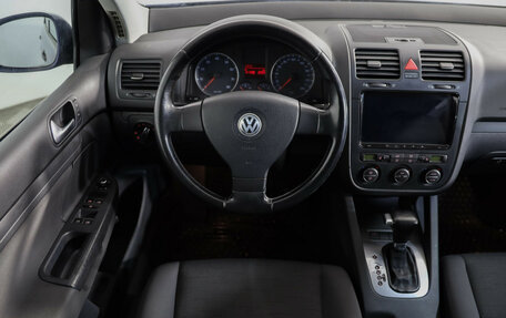 Volkswagen Golf V, 2005 год, 629 000 рублей, 10 фотография