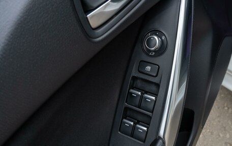 Mazda 6, 2016 год, 1 799 000 рублей, 21 фотография