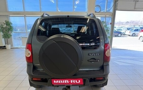 Chevrolet Niva I рестайлинг, 2017 год, 798 000 рублей, 4 фотография