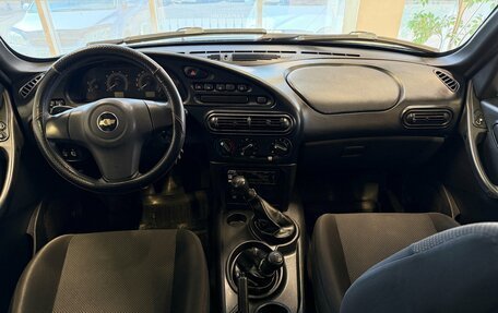 Chevrolet Niva I рестайлинг, 2017 год, 798 000 рублей, 8 фотография