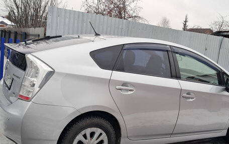 Toyota Prius, 2010 год, 990 000 рублей, 4 фотография