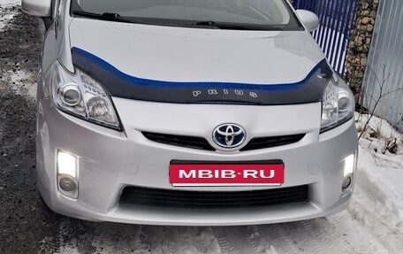Toyota Prius, 2010 год, 990 000 рублей, 2 фотография